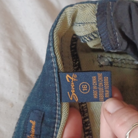 Seven7 girlfriend capri/ankle jeans - Picture 6 of 7